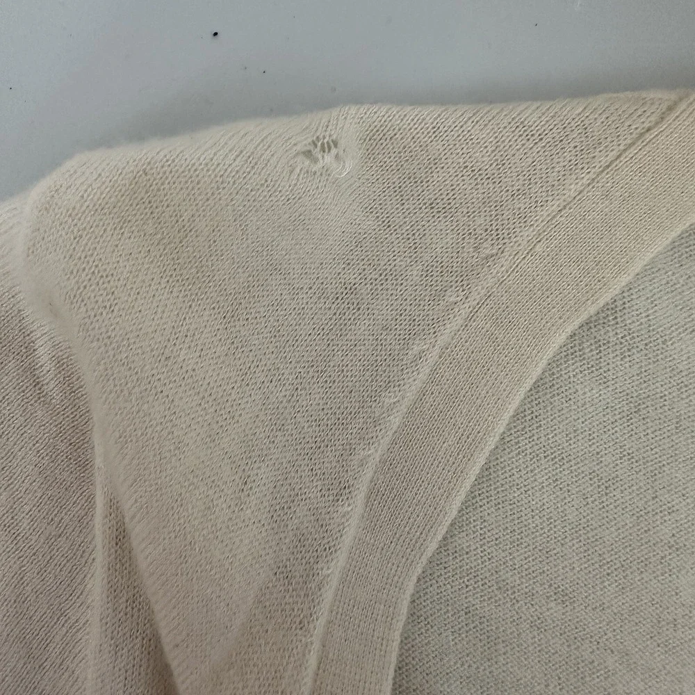 J Crew Sweater Womens Medium Cream Cashmere Button Preppy Pockets‎ Minimalist